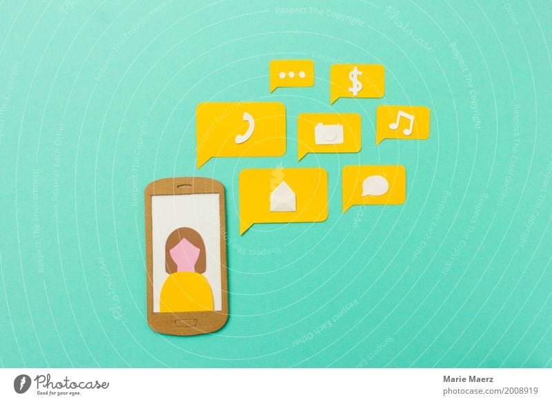 Handy Apps und Kommunikation Lifestyle kaufen Telekommunikation sprechen Telefon PDA Fortschritt Zukunft Informationstechnologie feminin Frau Erwachsene 1