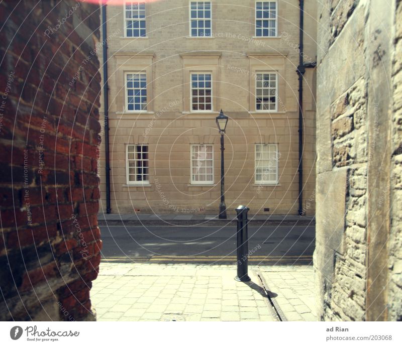 durch diese hohle Gasse muss er kommen! elegant Häusliches Leben Oxford Altstadt Menschenleer Haus Bauwerk Gebäude Architektur Mauer Wand Fassade Fenster