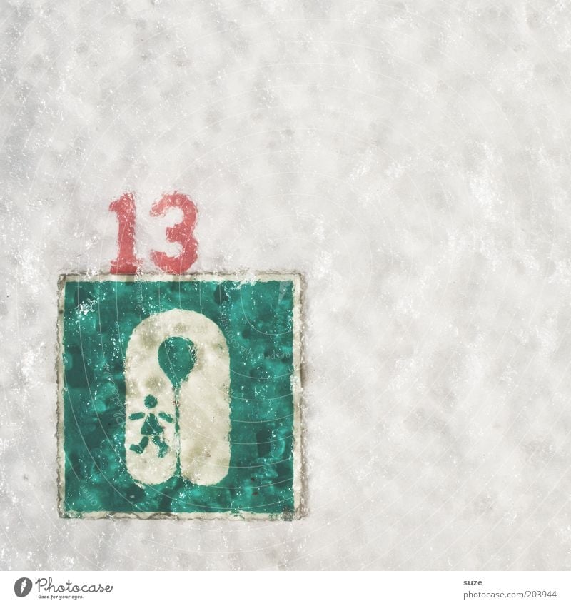13: Die Rettung Eis Frost Zeichen Ziffern & Zahlen Hinweisschild Warnschild lustig grün weiß Desaster Ordnung Freitag Schwimmweste Symbole & Metaphern gefroren