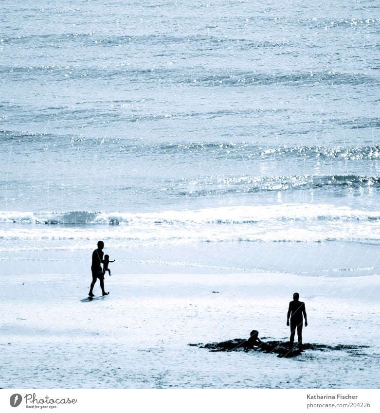 #204226 Ferien & Urlaub & Reisen Sommer Sommerurlaub Strand Meer Wellen Mensch Umwelt Natur Sand Wasser Küste blau schwarz Mann Vater Kind Erholung