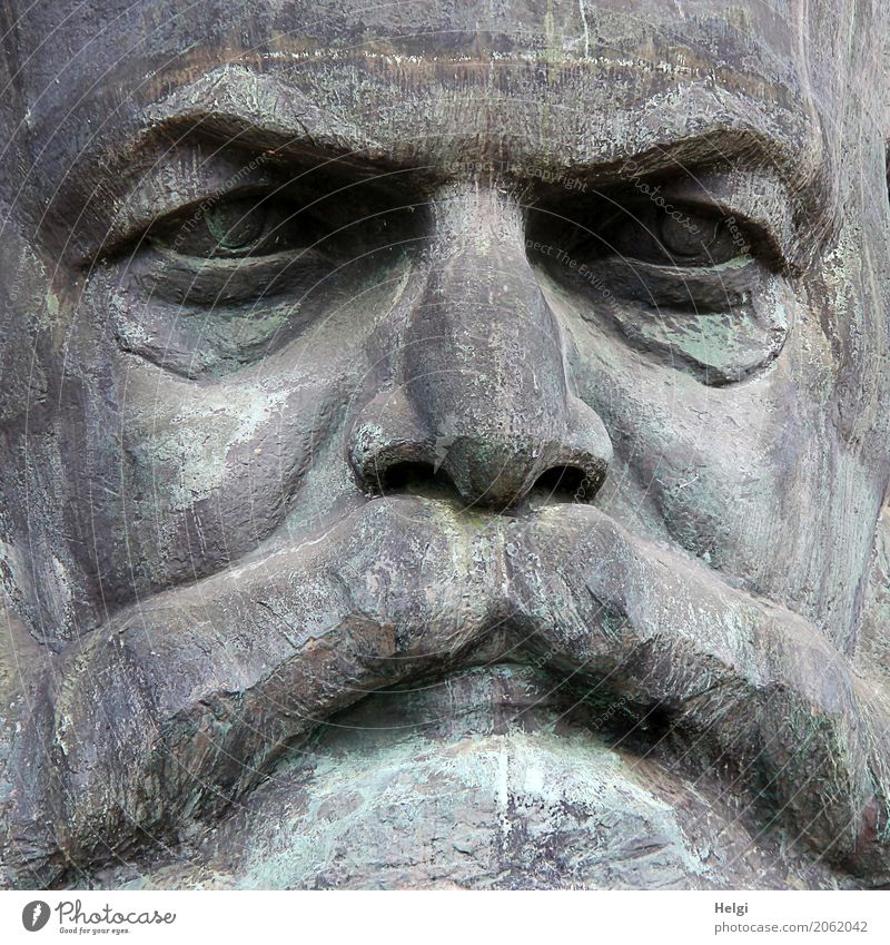 AST 10 | Gesichtskontrolle Chemnitz Bauwerk Sehenswürdigkeit Denkmal Karl Marx Blick alt authentisch dunkel einzigartig grau Kultur Kunst Politik & Staat