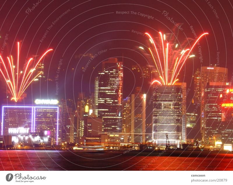 Feuerwerk in Hong Kong Hochhaus Werbung Neonlicht Silvester u. Neujahr Explosion Laser Hongkong China Fernost Erfolg Skyline Feste & Feiern