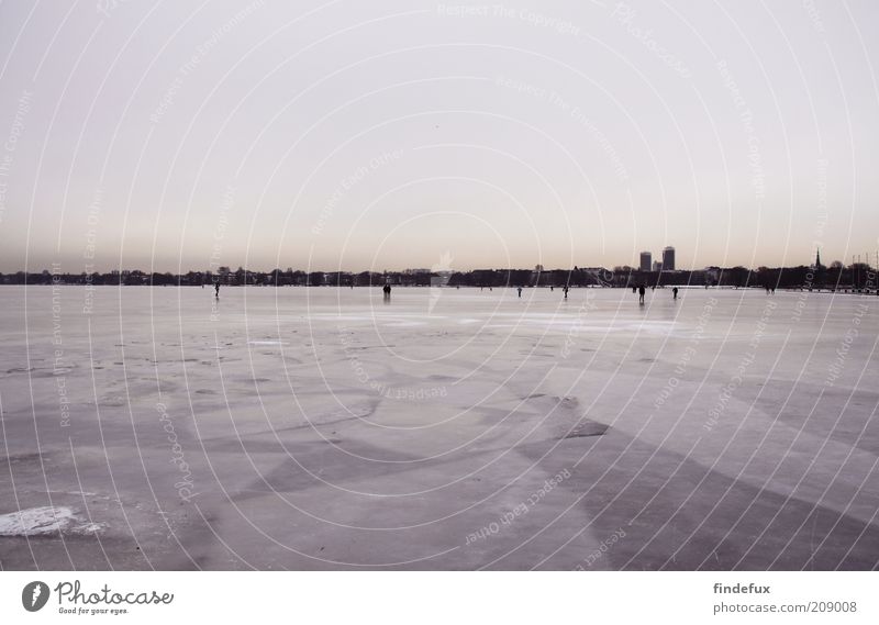2010 Winter Eis Frost See Hafenstadt Skyline Menschenleer fest kalt Farbfoto Außenaufnahme Panorama (Aussicht) Textfreiraum oben Textfreiraum unten gefroren