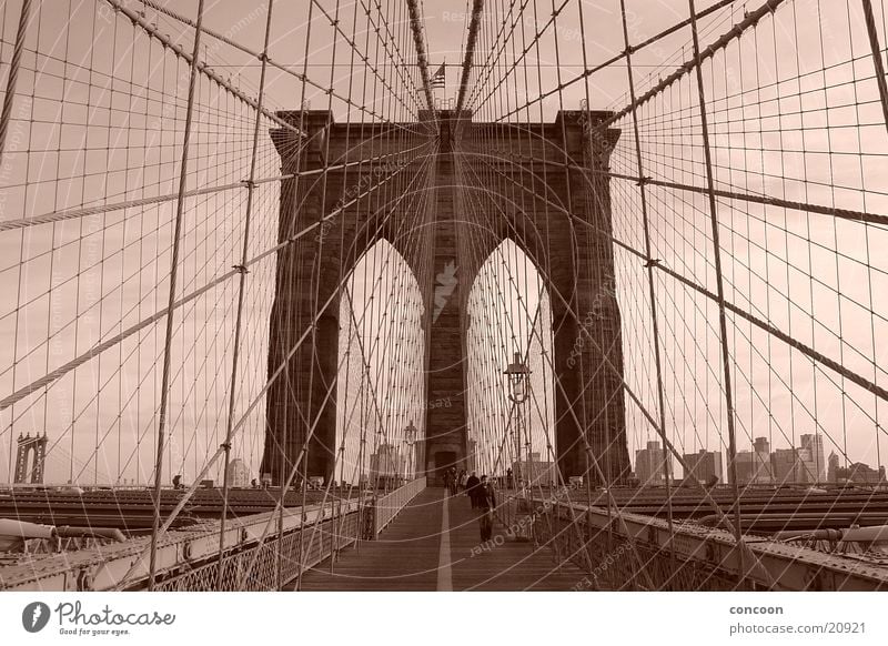 New York Brooklyn Bridge 2003 New York City Stahl Stahlbrücke Hängebrücke Brücke USA 1883 Sepia