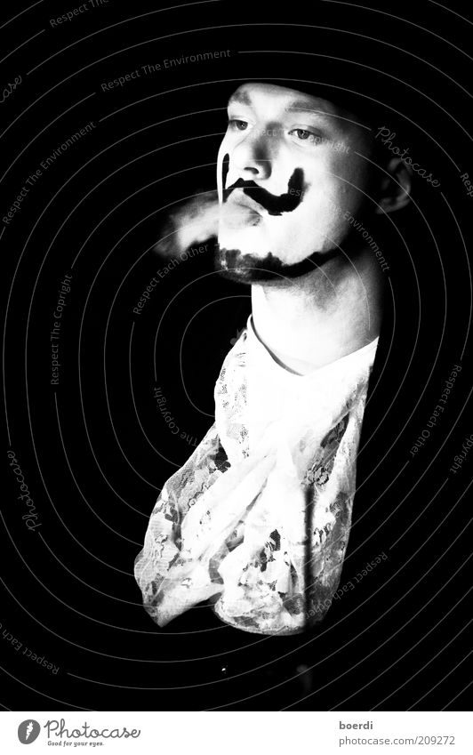 schMoka Stil Rauchen Mensch maskulin Mann Erwachsene 1 18-30 Jahre Jugendliche Künstler Schauspieler Bart Oberlippenbart atmen genießen träumen außergewöhnlich
