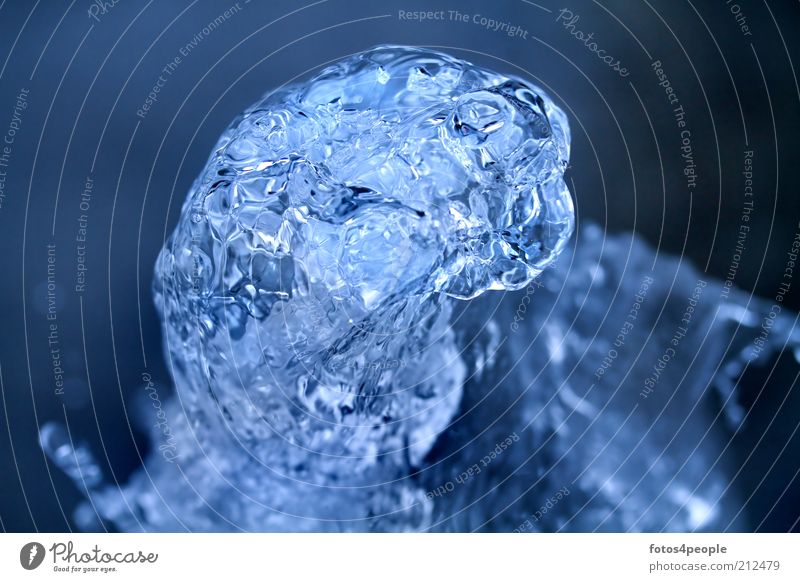 Der Formwandler Trinkwasser schön Wasser Regen Flüssigkeit kalt nass Sauberkeit Durst rein Erfrischung Formation Mysterium Kreativität liquide