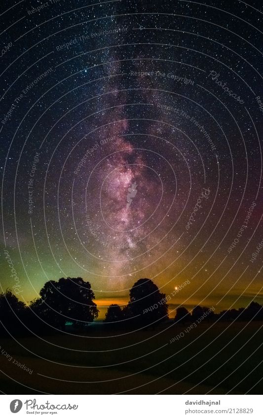 Galaxis Ferien & Urlaub & Reisen Abenteuer Sommer Berge u. Gebirge wandern Wissenschaften Raumfahrt Astronomie Kunst Umwelt Natur Landschaft Wolken Nachthimmel