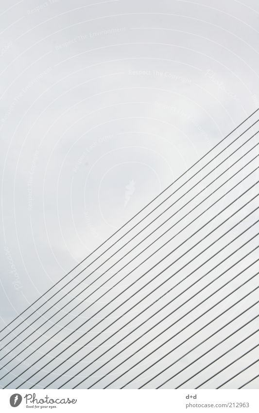 //// grau Valencia parallel Brücke Linie Strukturen & Formen modern trist Spanien Brückenbau Brückenkonstruktion Stabilität Gerüst Faser graphisch Design