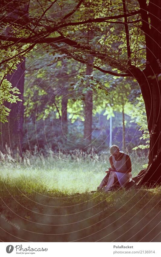 #A# Waldtag Kunst ästhetisch Baum Park Idylle friedlich abgelegen ruhig Natur Waldlichtung Frau Außenaufnahme Erholung sitzen Farbfoto mehrfarbig Experiment