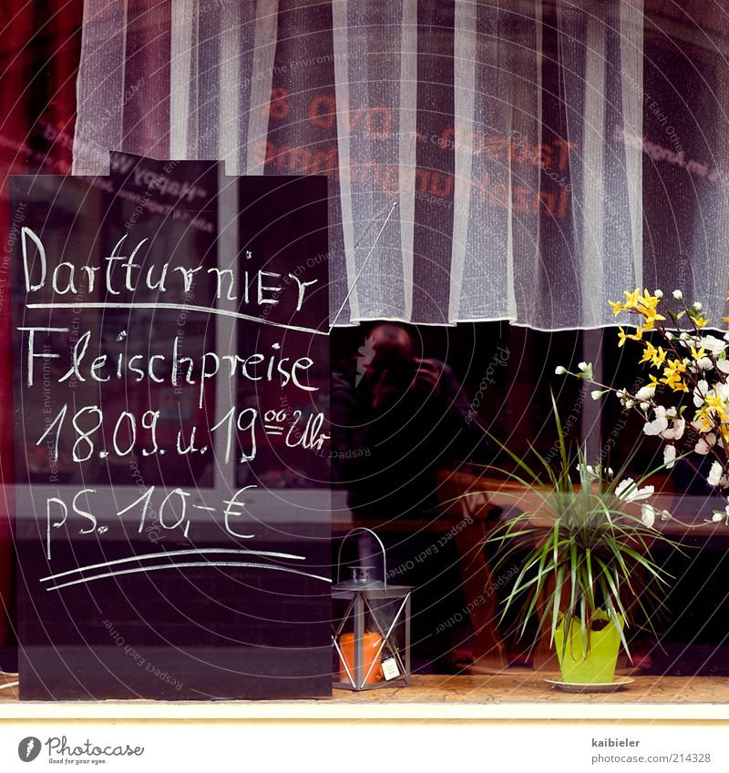 Hauptgewinn Restaurant Fenster Schriftzeichen Schilder & Markierungen Kitsch retro rot Preisschild Fleischpreise Blume Dekoration & Verzierung Gardine Kneipe