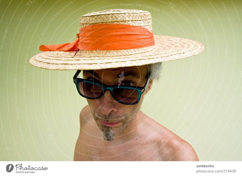 Sommer Mann Erwachsene Kopf Gesicht Auge Bart 45-60 Jahre Brille Sonnenbrille Hut Frühlingsgefühle friedlich Unglaube skurril Surrealismus erstaunt Kinnbart