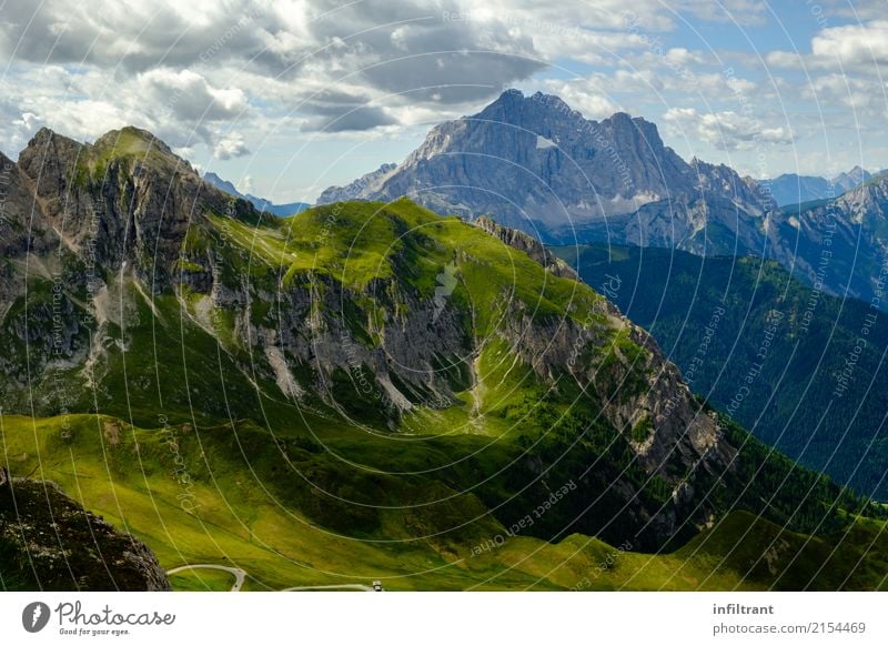 Dolomiten - Blick vom Rifugio Nuvolau Ferien & Urlaub & Reisen Abenteuer Ferne Freiheit Berge u. Gebirge wandern Landschaft Wolken Felsen Alpen Gipfel