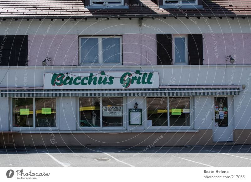 Bacchus hat sich zur Ruhe gesetzt Haus Restaurant Gastronomie Schilder & Markierungen rosa Ende Misserfolg geschlossen Detailaufnahme Bildausschnitt Anschnitt