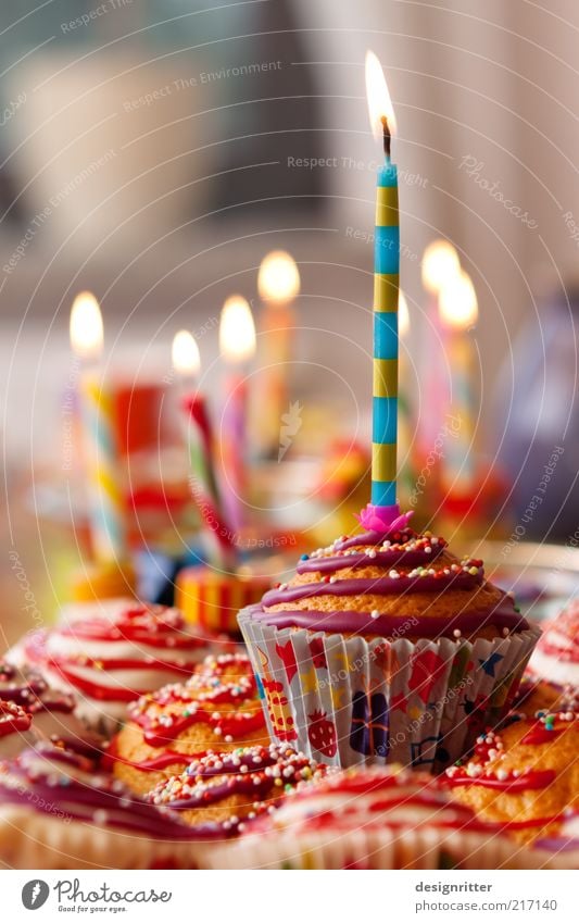 Heute kann es regnen … Kuchen Süßwaren Muffin Torte Kaffeetrinken Party Feste & Feiern Geburtstag Kindergeburtstag Dekoration & Verzierung Kerze Kitsch