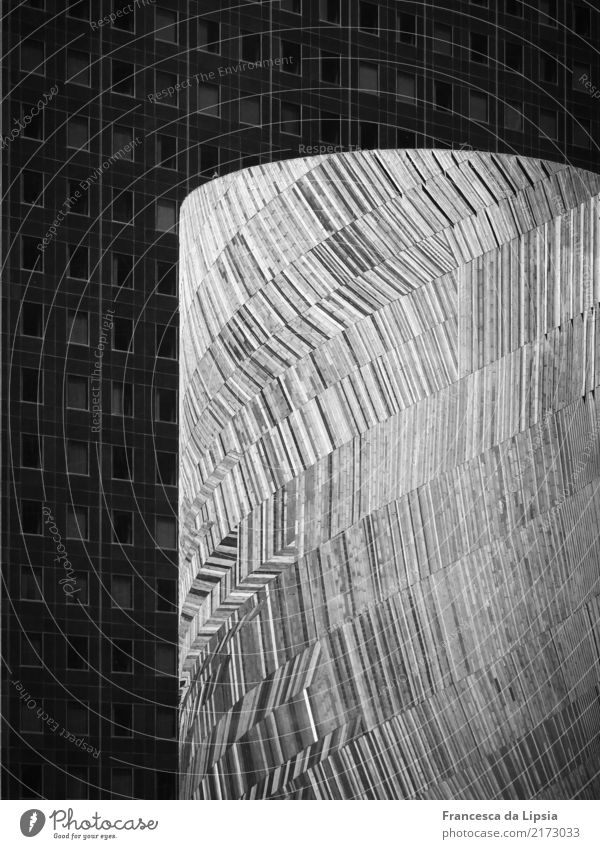 Gebaute Strukturen Skulptur Architektur Paris Frankreich Menschenleer Hochhaus Bankgebäude Turm Mauer Wand Fassade Holz Glas Metall ästhetisch Partnerschaft