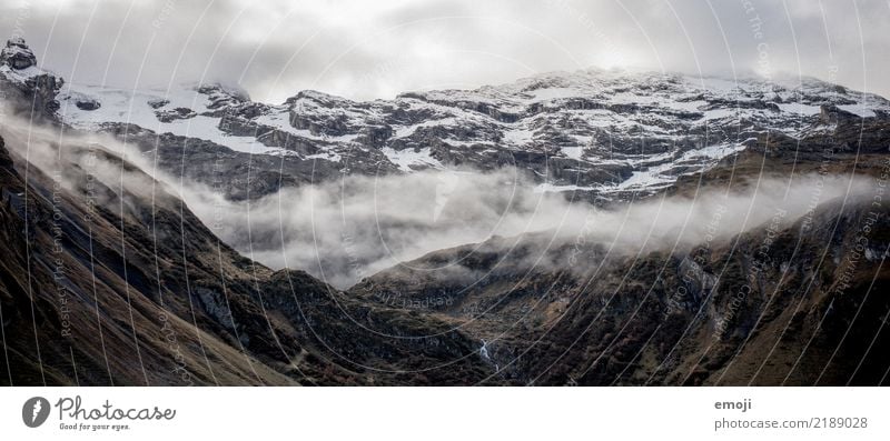 Engelberg Umwelt Natur Landschaft schlechtes Wetter Unwetter Schnee Felsen Alpen Berge u. Gebirge bedrohlich dunkel kalt Schweiz mystisch Naturgewalt