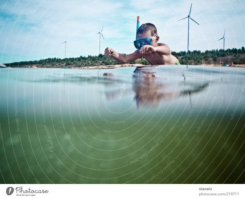 energiequellen Leben Freizeit & Hobby Spielen Sommer Sommerurlaub Strand Wassersport Kind Junge Kindheit 3-8 Jahre Umwelt Natur Landschaft Luft Klima