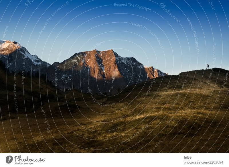 Der Landschaftsfotograf Umwelt Natur Himmel Wolkenloser Himmel Herbst Klima Klimawandel Wetter Schönes Wetter Hügel Felsen Alpen Berge u. Gebirge Gipfel