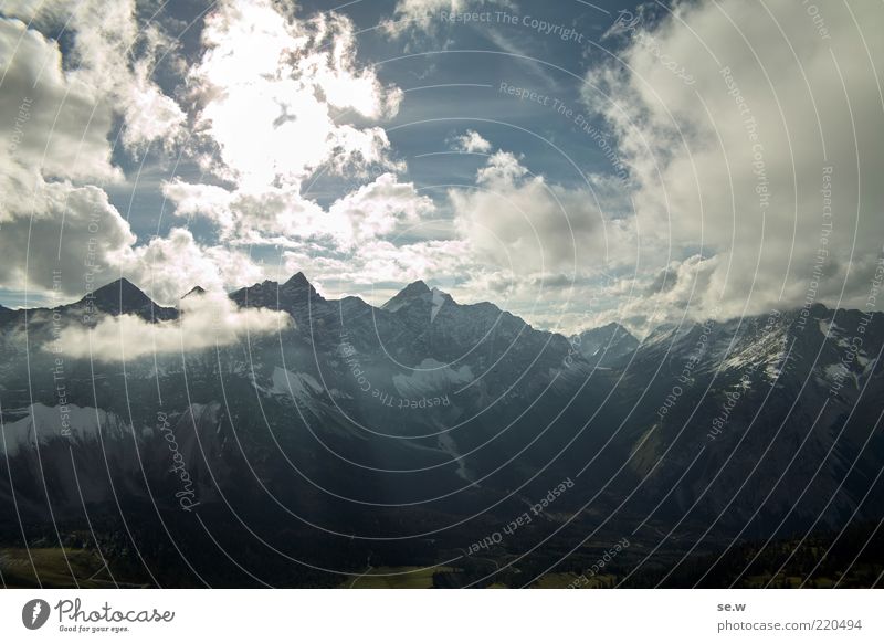 Bergblick ..... | Karwendel [6] Himmel Wolken Sommer Schönes Wetter Alpen Berge u. Gebirge Karwendelgebirge Kalkalpen Gipfel leuchten blau schwarz weiß ruhig