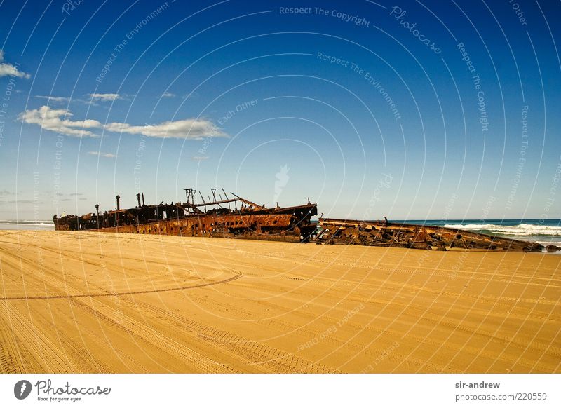 abgewrackt... Himmel Wolken Schönes Wetter Küste Strand Meer Insel Fraser Island Ferien & Urlaub & Reisen Verfall Farbfoto Außenaufnahme Menschenleer Tag