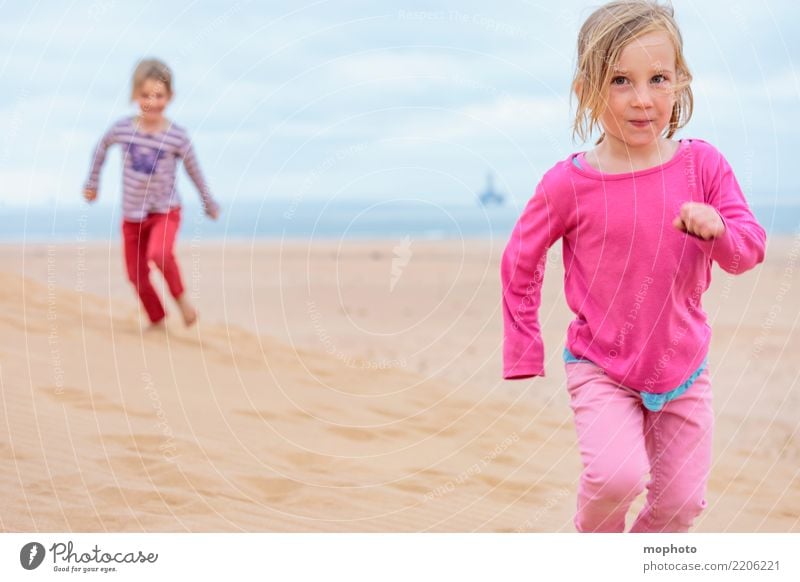 Sandbox Desert #2 Lifestyle Spielen Kinderspiel Ferien & Urlaub & Reisen Abenteuer Safari Sommer Sommerurlaub Kindererziehung Kindergarten feminin Kleinkind