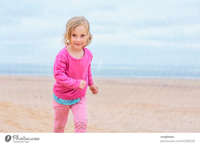 Sandbox Desert #6 Lifestyle Freude Spielen Ferien & Urlaub & Reisen Ausflug Abenteuer Safari Sommerurlaub Strand Kindererziehung Kindergarten Mädchen Kindheit 1