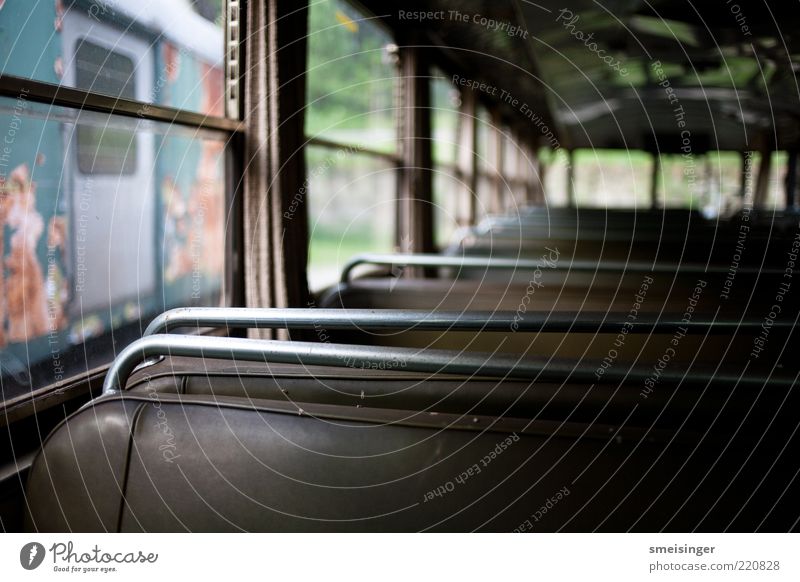 ausrangiert Verkehrsmittel Personenverkehr Öffentlicher Personennahverkehr Bahnfahren Schienenverkehr Eisenbahn Personenzug S-Bahn Straßenbahn Schienenfahrzeug