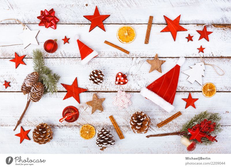 Weihnachten Elemente der Dekoration und Essen Winter Weihnachten & Advent rot weiß chaotisch arrangiert Grunge Dekoration & Verzierung Süßwaren Zimt Mütze