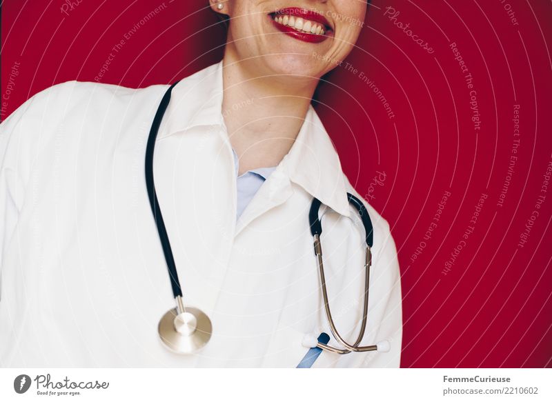 Doctor 17 Arbeit & Erwerbstätigkeit Beruf Arzt feminin Frau Erwachsene Mensch 18-30 Jahre Jugendliche kompetent Lächeln Stethoskop Kittel Arbeitsbekleidung