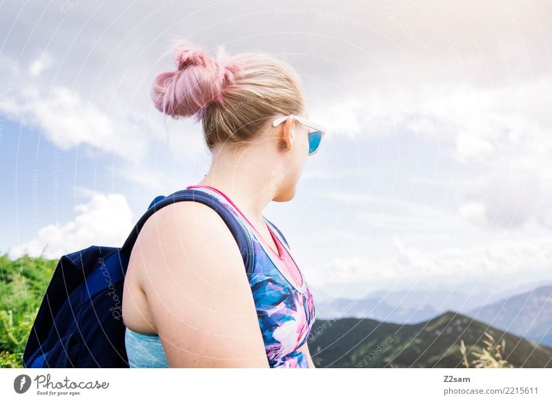 lady in pink Freizeit & Hobby Ferien & Urlaub & Reisen Ausflug Abenteuer Sommer wandern Junge Frau Jugendliche 18-30 Jahre Erwachsene Natur Landschaft Alpen