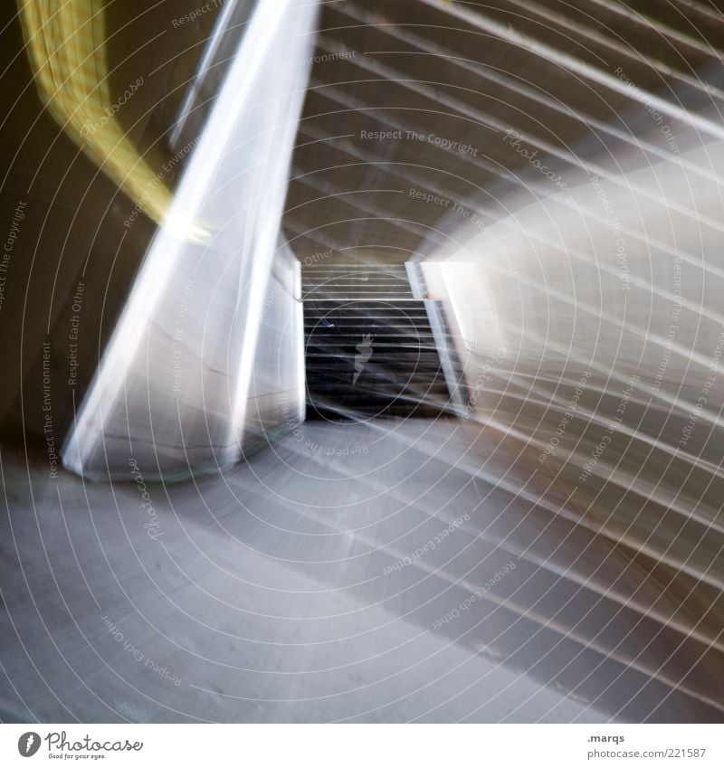 Primed Lifestyle Stil Treppe dunkel verrückt Surrealismus Wege & Pfade Unterführung Zukunft Farbfoto Experiment abstrakt Bewegungsunschärfe leuchten Beleuchtung