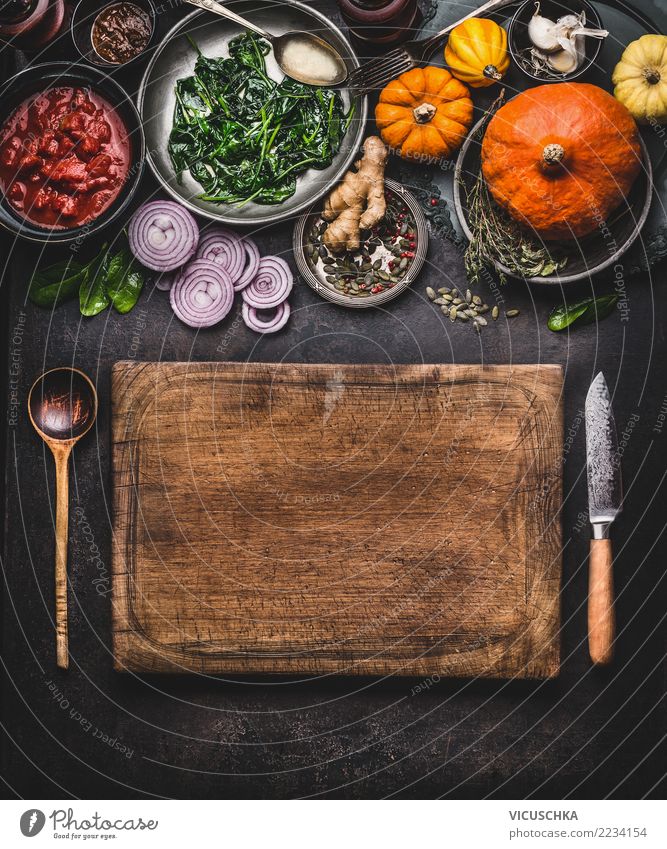 Kürbisgericht kochen Lebensmittel Gemüse Ernährung Bioprodukte Vegetarische Ernährung Diät Topf Messer Löffel Stil Design Gesunde Ernährung Häusliches Leben