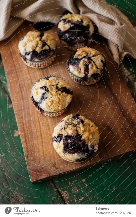 Frühstück Muffin Backen Gebäck Süß Süßigkeit backen süß Dessert Lebensmittel lecker Teigwaren Küche Kuchen Ernährung selbstgemacht Backwaren Süßwaren