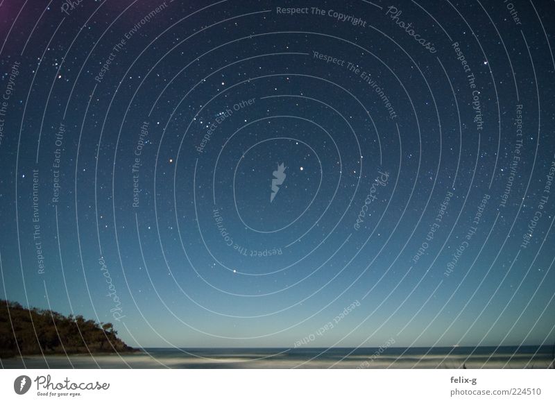 Sternennacht am Alexandria Beach Natur Sand Wasser Himmel Nachthimmel Horizont Mond Sommer Küste Strand Meer Pazifik Noosa Nationalpark Australien Bootsfahrt