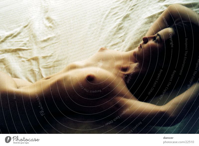 Dreaming Frau nackt träumen Akt Brust Körper Weiblicher Akt