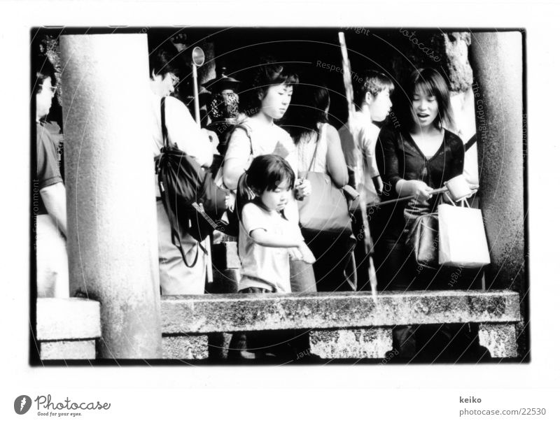keiko Japan Kyoto Menschengruppe Mutter und Tochter