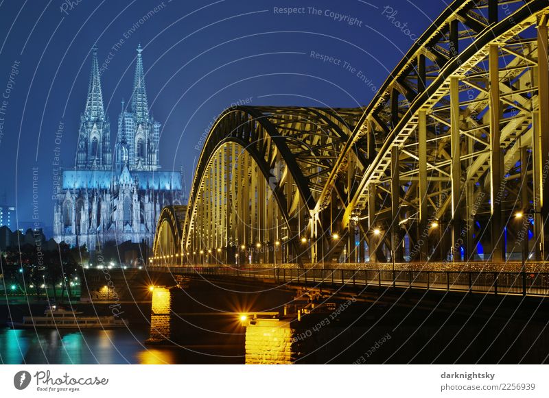 Cologne Night Sightseeing Wasser Wolkenloser Himmel Nachthimmel Köln Kölner Dom Hohenzollernbrücke Deutschland Europäer Stadt Hafenstadt Altstadt Skyline