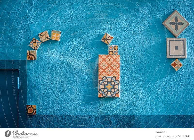 Kleines blaues Wunder II Fischerdorf Kleinstadt Haus Mauer Wand Fassade ästhetisch Fliesen u. Kacheln Muster Dekoration & Verzierung Valencia Spanien Marokko