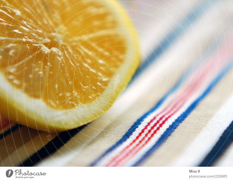 Zitrone Lebensmittel Frucht Orange Ernährung Bioprodukte frisch lecker saftig sauer süß Zitrusfrüchte Südfrüchte Foodfotografie Farbfoto mehrfarbig Nahaufnahme