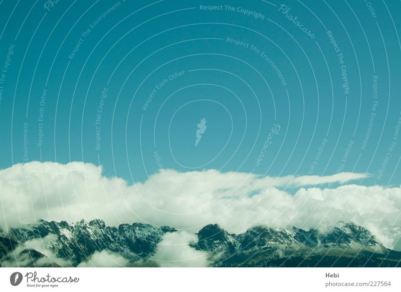 Schichtbetrieb Natur Landschaft Himmel Wolken Wetter Schönes Wetter Alpen Berge u. Gebirge Churfirsten blau grün Farbfoto Außenaufnahme Menschenleer