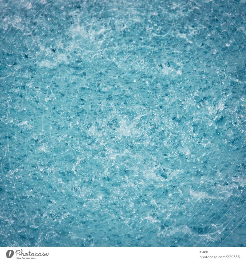 Poolparty Wasser Wassertropfen frisch kalt nass blau feucht Quelle Hintergrundbild spritzig Kräusel Farbfoto mehrfarbig Außenaufnahme abstrakt