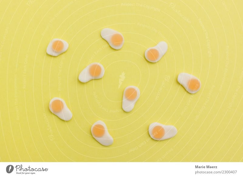 Ei, Ei, Ei - neun Spiegeleier aus Zucker Lebensmittel Süßwaren Ostern Essen Feste & Feiern frech frisch hell süß gelb Freude Farbe Inspiration Osterei viele