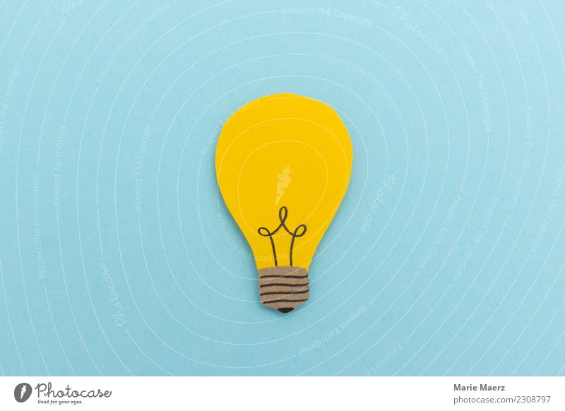 Idee & Inspiration - Leuchtende Glühbirne aus Papier lernen Business Erfolg Denken leuchten außergewöhnlich frisch neu positiv blau gelb Tugend Optimismus