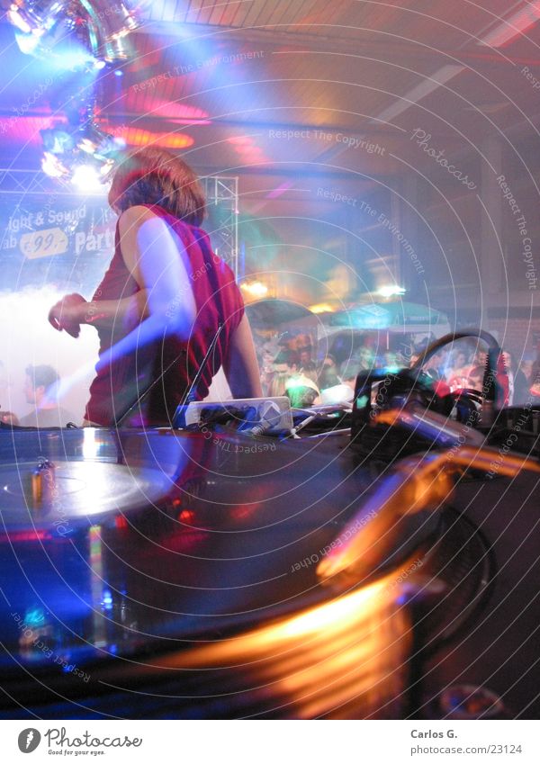 danci'n Girl 2 Party Langzeitbelichtung Techno Disco Nachtleben Tanzen Electro