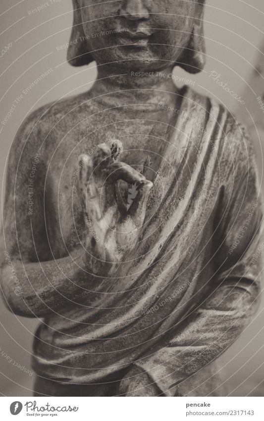 annahme | perfekt! Skulptur Stein Zeichen Erfolg Akzeptanz Buddhismus Buddha gestikulieren Hand Zustimmung Farbfoto Gedeckte Farben Innenaufnahme Nahaufnahme