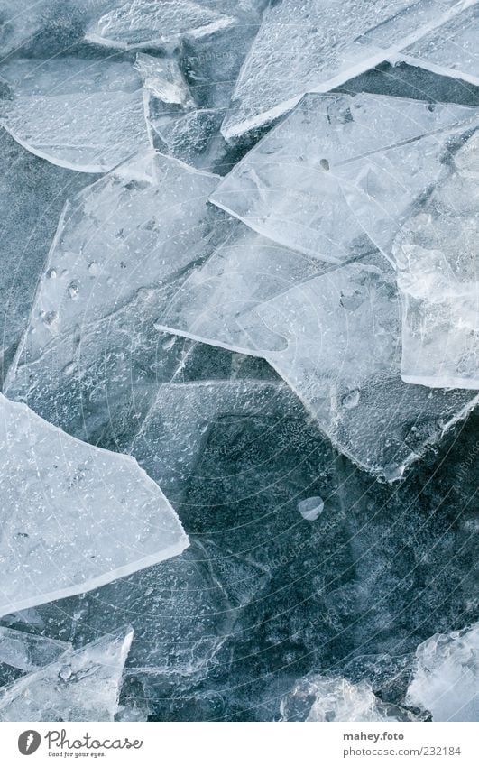 Eiszeit Natur Winter Frost Seeufer dünn eckig kalt Spitze blau grau gefährlich bizarr Klima Aggregatzustand Eisscholle Hintergrundbild Jahreszeiten Kühlung