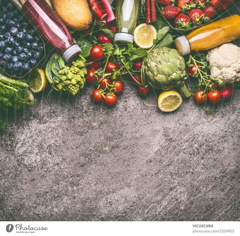 Gesunde antioxidative Smoothie Getränke Lebensmittel Gemüse Frucht Bioprodukte Vegetarische Ernährung Diät Erfrischungsgetränk Saft Flasche Stil Design
