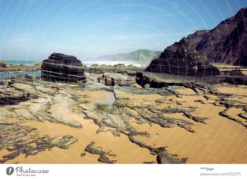 oceanic. praia do castelejo Ferien & Urlaub & Reisen Portugal Atlantik Felsen Küste Felsküste karg Landschaft Meer Naturgewalt Riff Sand Sandstein Sandstrand