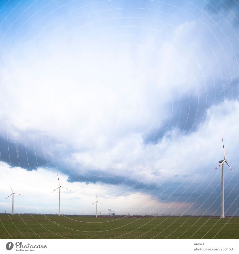stürmisch Energiewirtschaft Erneuerbare Energie Windkraftanlage Umwelt Natur Landschaft Urelemente Luft Himmel Wolken Gewitterwolken Klima schlechtes Wetter