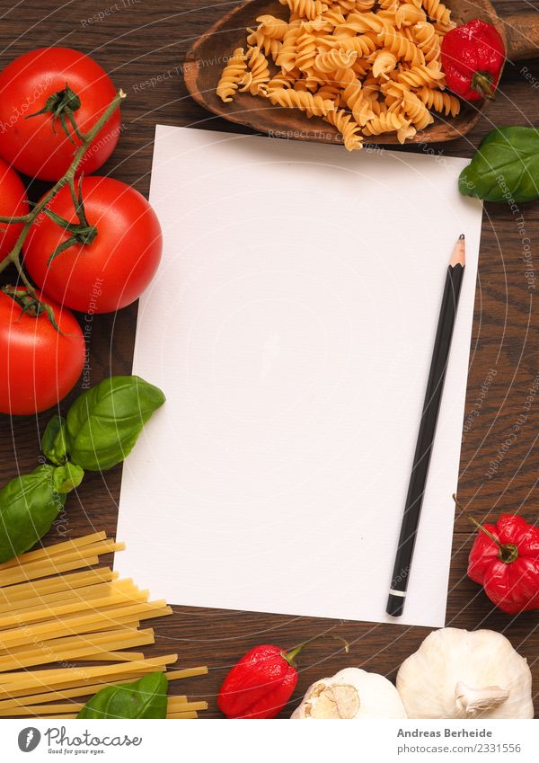 Rezeptzettel für Pasta mit Zutaten Lebensmittel Gemüse Kräuter & Gewürze Bioprodukte Vegetarische Ernährung Italienische Küche lecker gelb Hintergrundbild basil